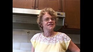 میرا مرگا کے خلاف مزاحمت نہیں کر سکتے کے لئے irresistible توجہ کے ایک بالغ slut! ج. 8