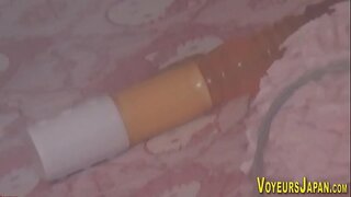 Spied uz karstā āzijas rotaļlietas